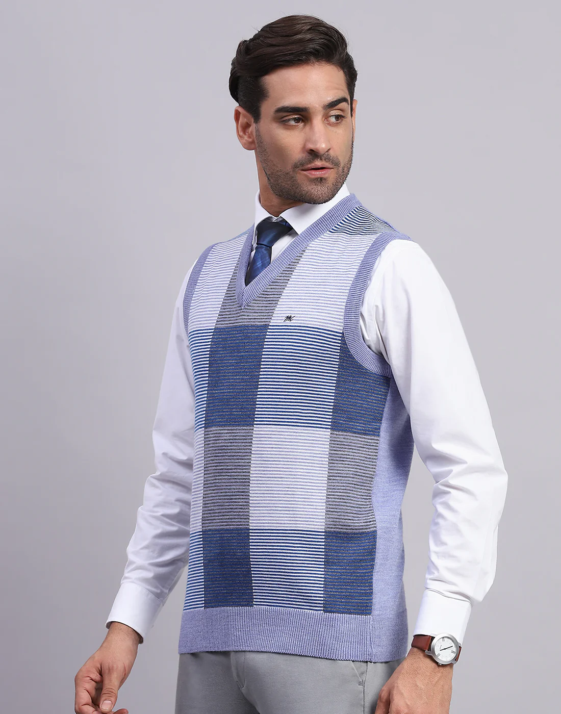 Men Blue Self Design V Neck Sleeveless Sweater - Image 3