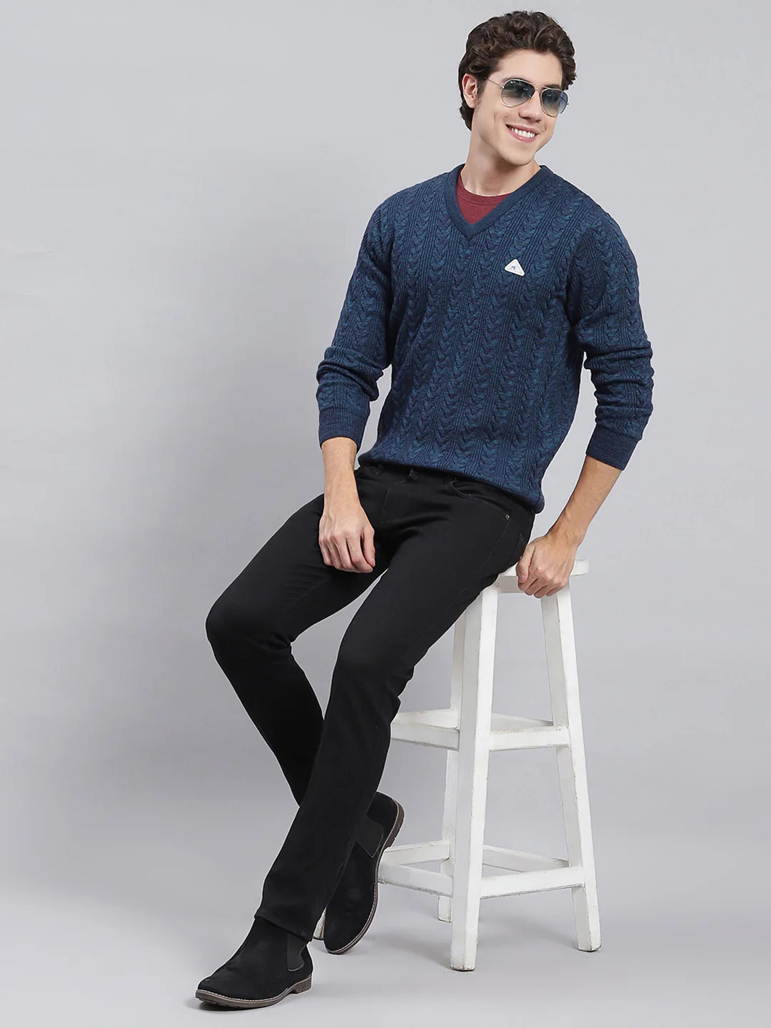 Men Blue Self Design Wool blend Pullover