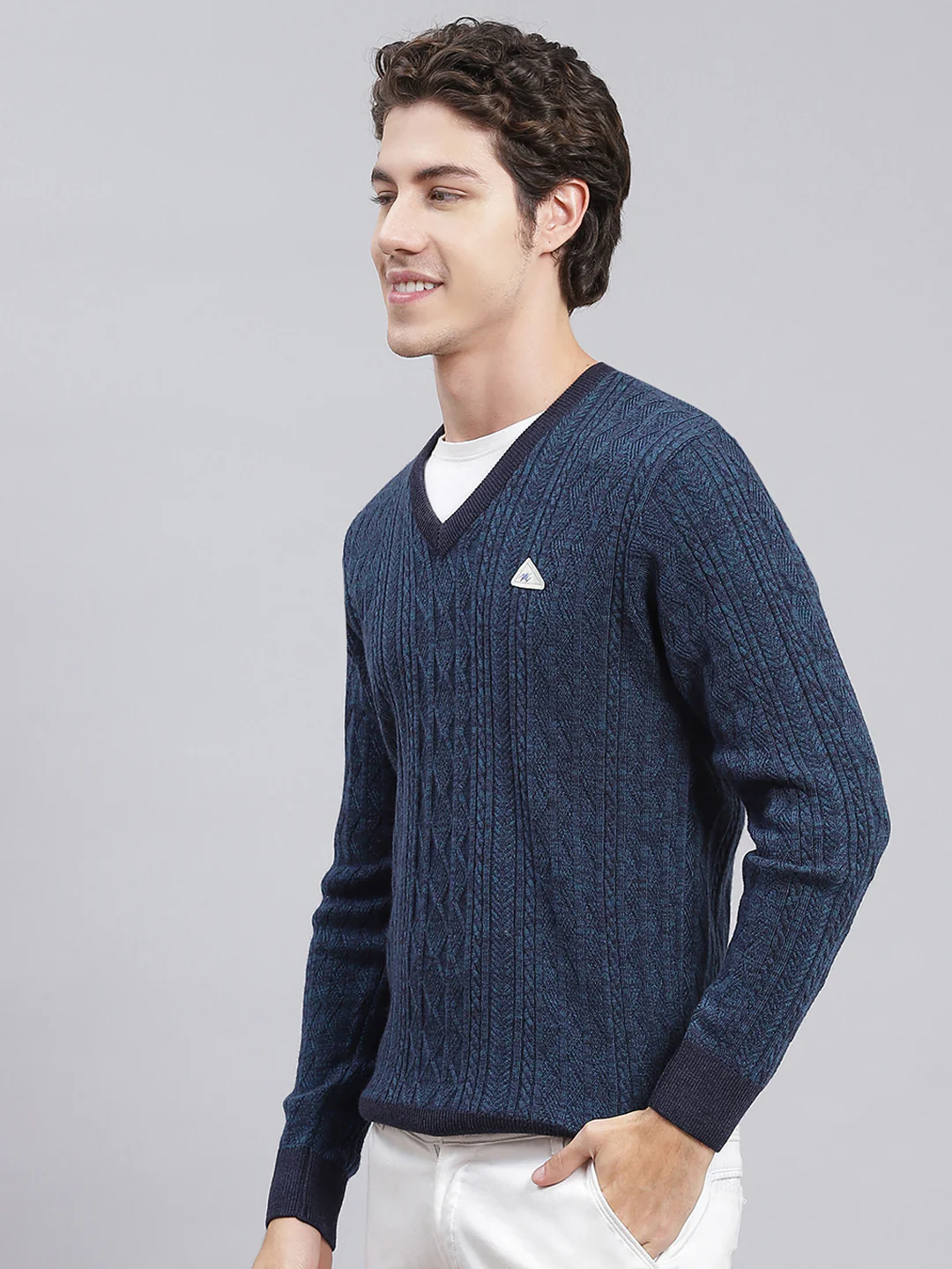 Men Blue Self Design Wool blend Pullover - Image 4