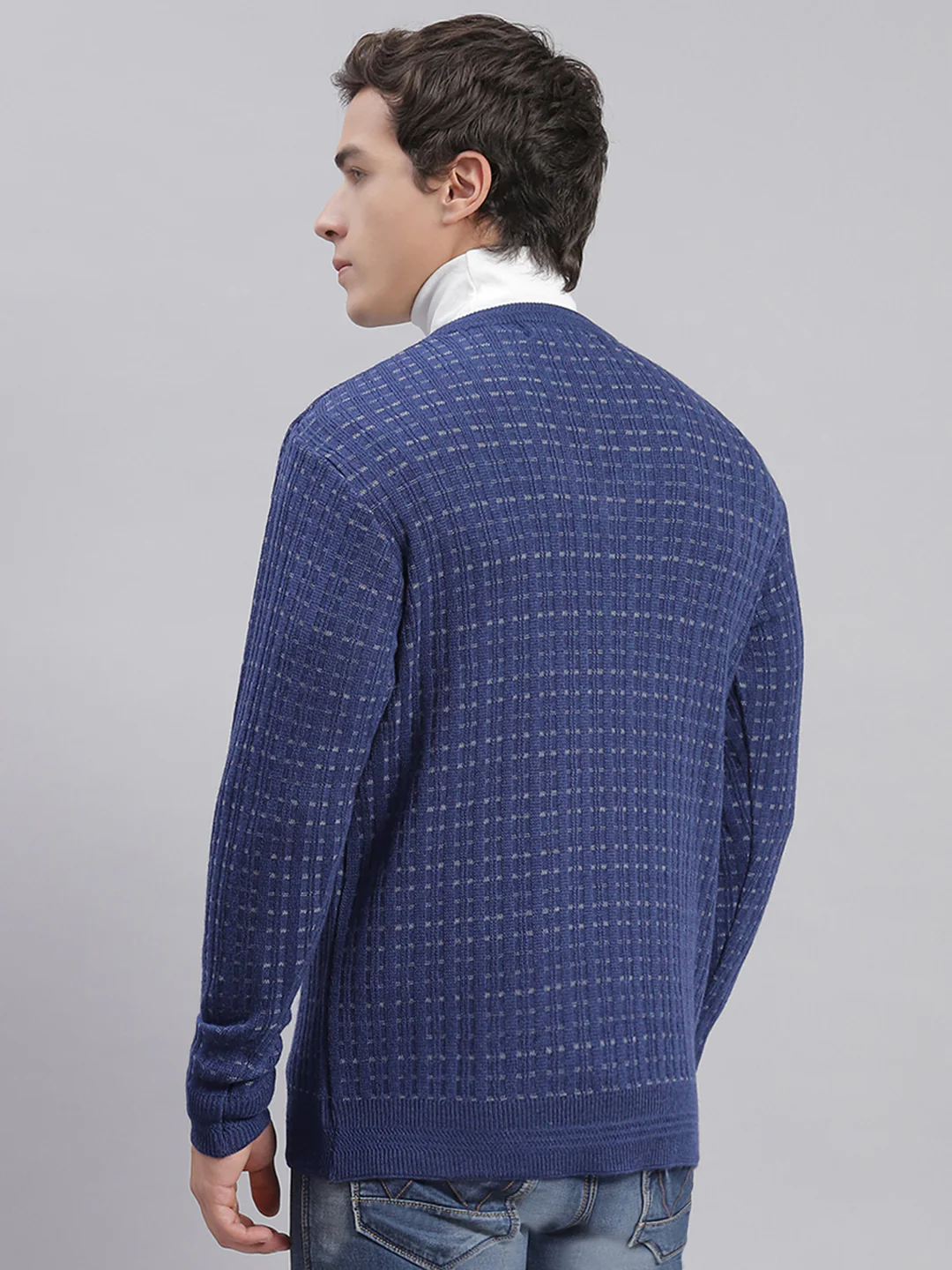 Men Blue Self Design V Neck Full Sleeve Sweaters/Pullovers - Image 5