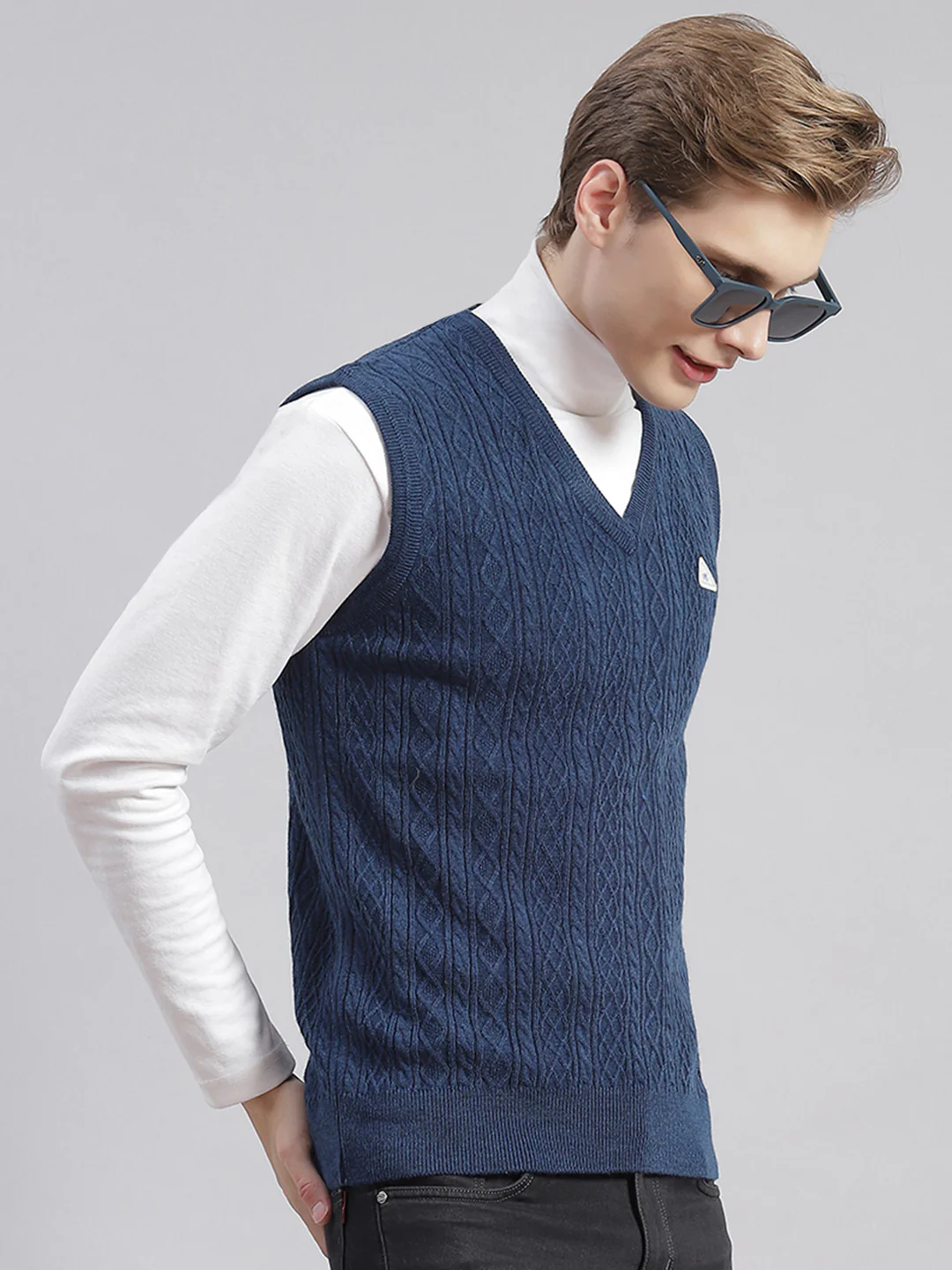 Men Blue Self Design V Neck Sleeveless Sweaters/Pullovers - Image 4