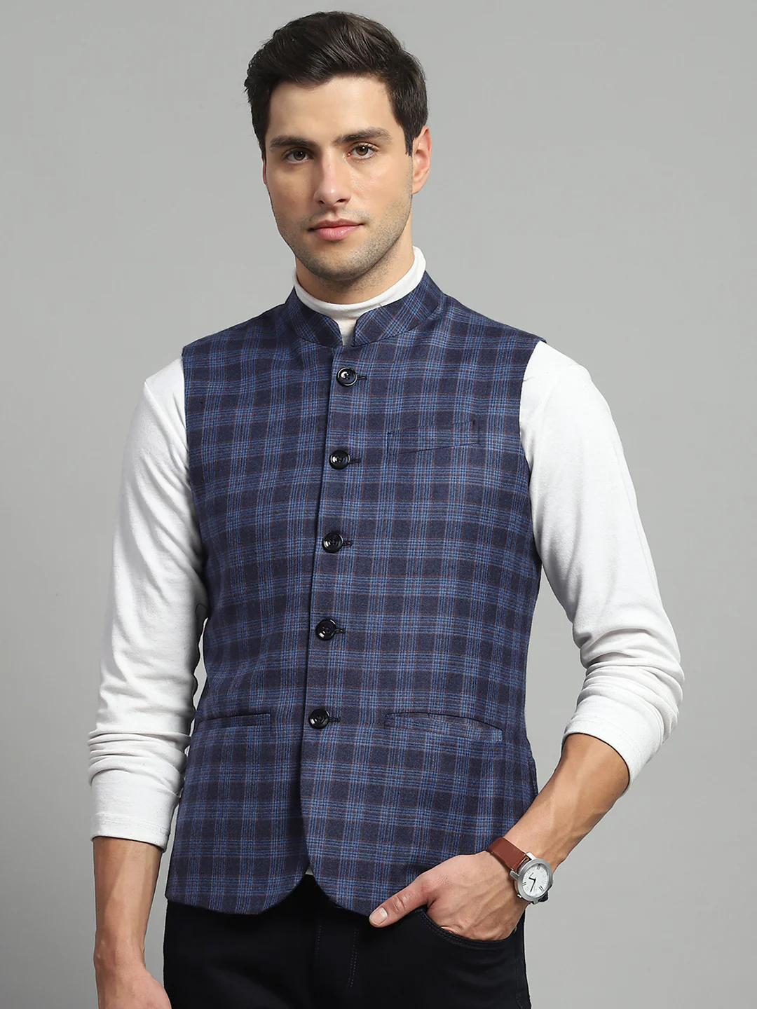 Luxuria Men Blue Solid Band Collar Sleeveless Nehru Jacket