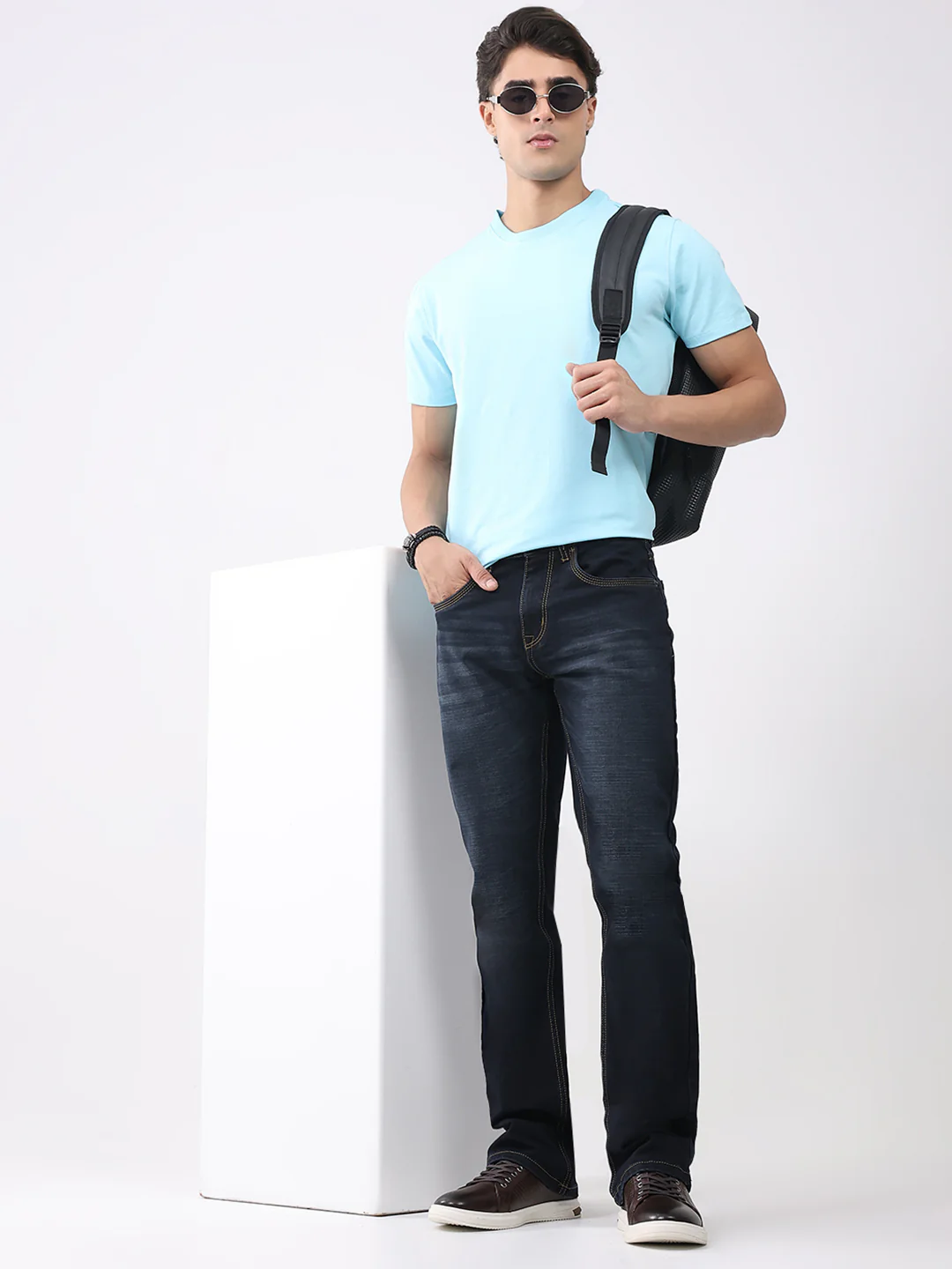 Men Blue Solid Bootcut Denim - Image 2