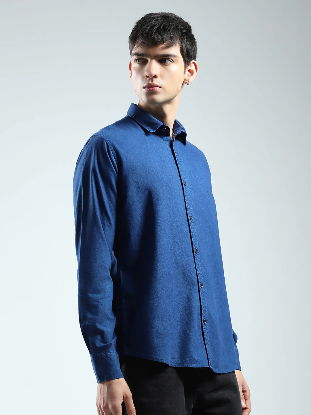 Men Blue Solid Collar Full Sleeve Shirt - Image 4