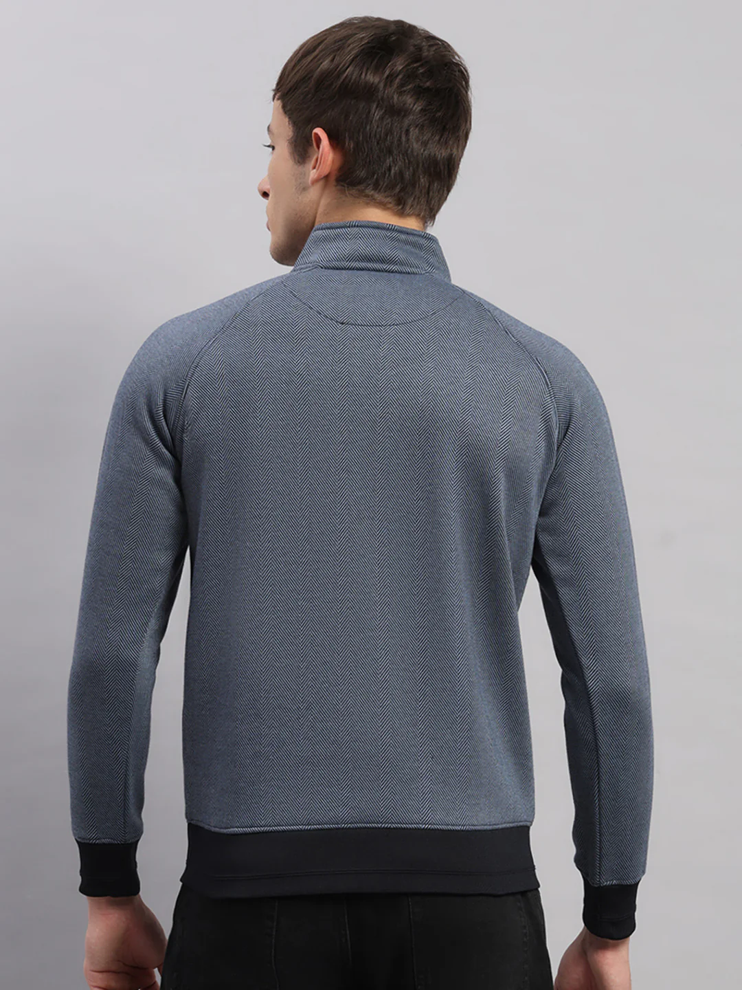 Men Blue Solid Collar Full Sleeve Sweatshirt - Image 5