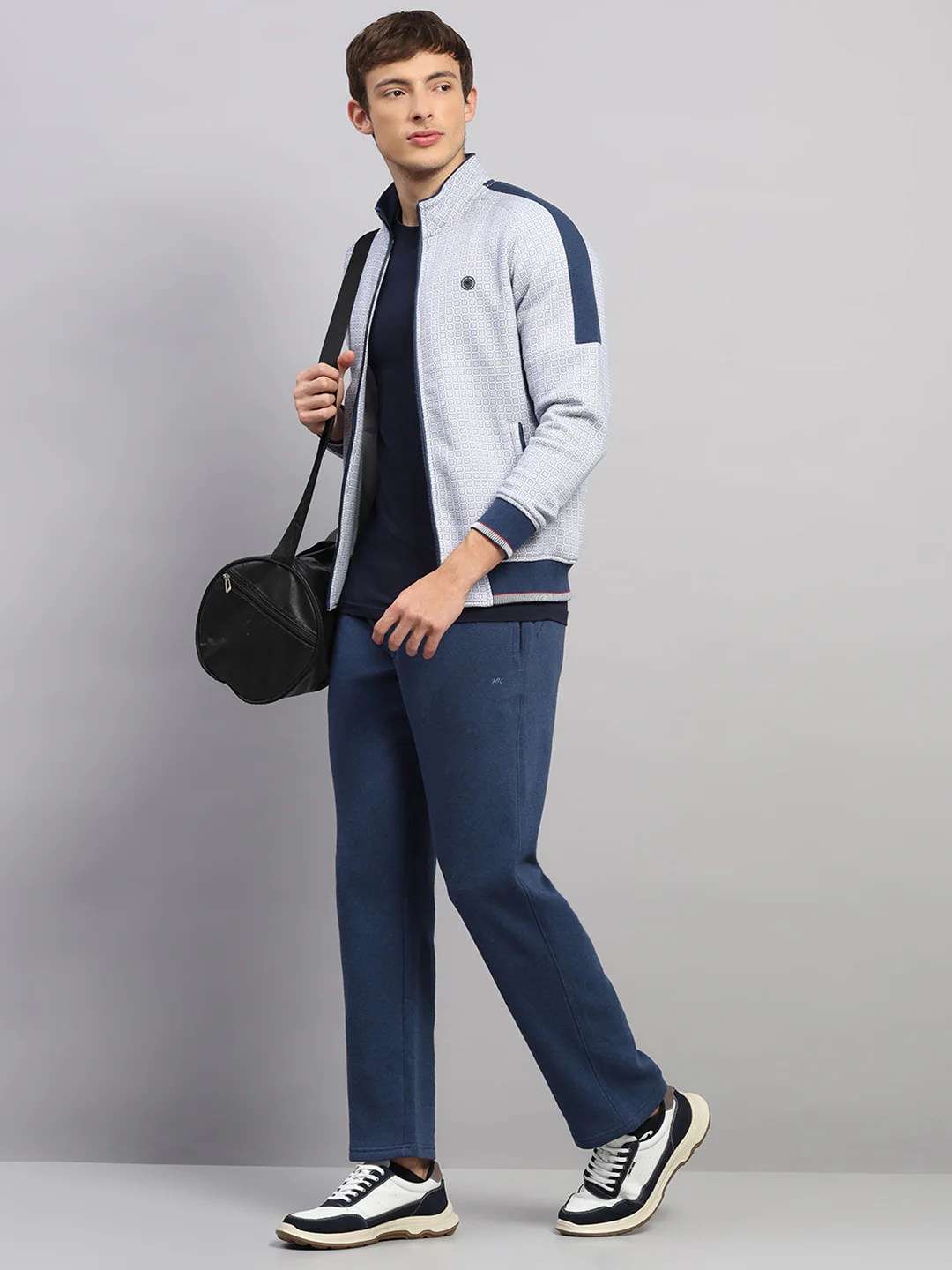 Men Blue Solid Collar Full Sleeve Winter Tracksuit - Image 2
