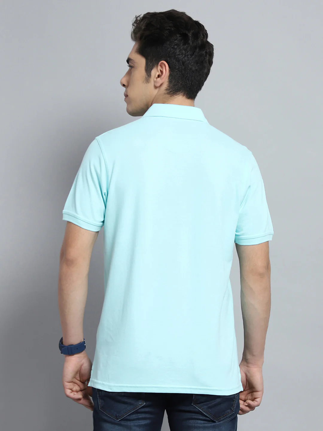 Men Blue Solid Collar Half Sleeve T-Shirt - Image 5