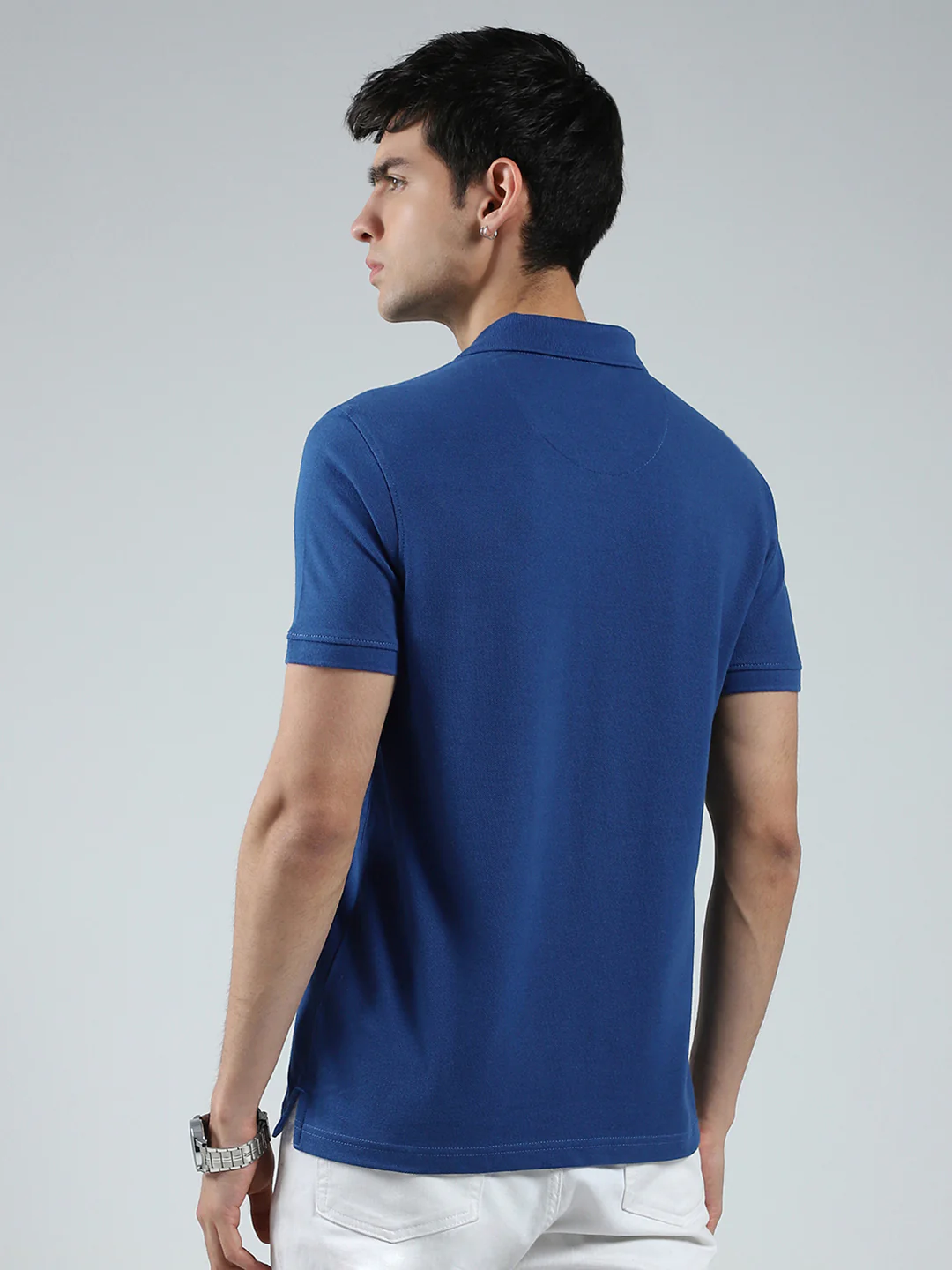 Men Blue Solid Collar Half Sleeve T-Shirt - Image 5