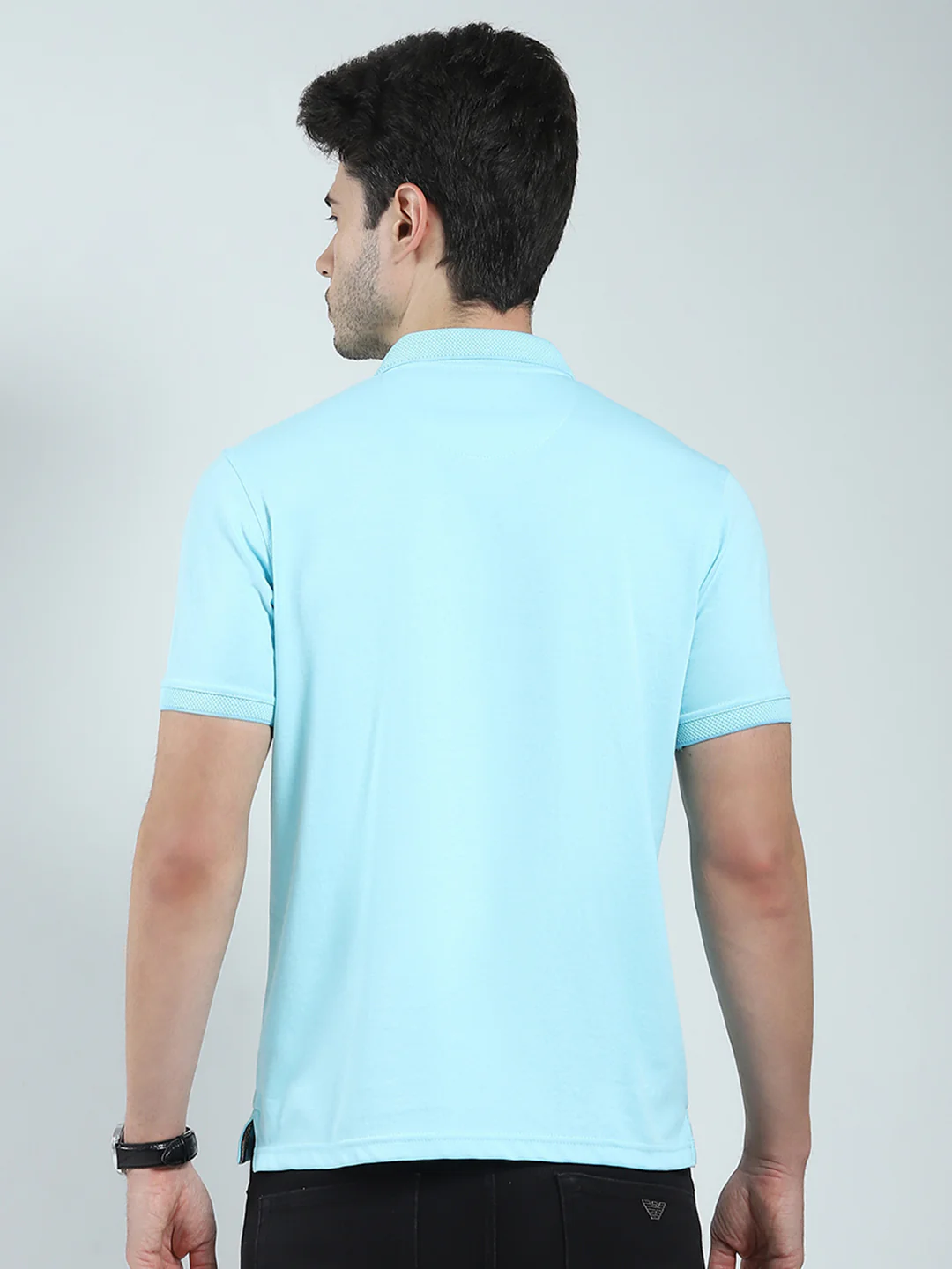 Men Blue Solid Collar Half Sleeve T-Shirt - Image 5