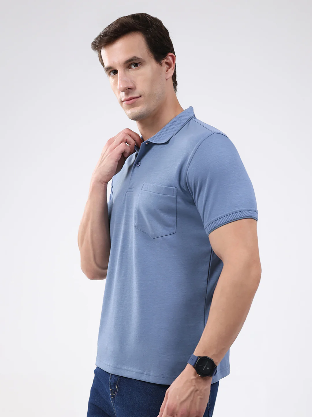 Men Blue Solid Collar Half Sleeve T-Shirt - Image 3