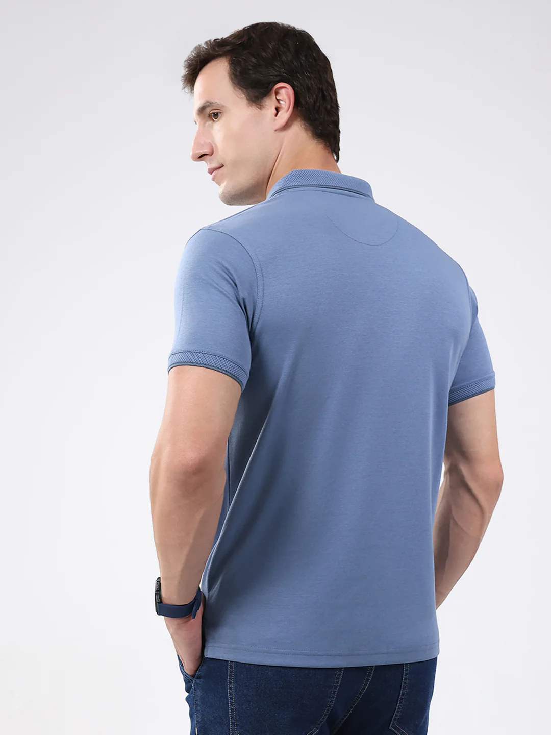 Men Blue Solid Collar Half Sleeve T-Shirt - Image 5
