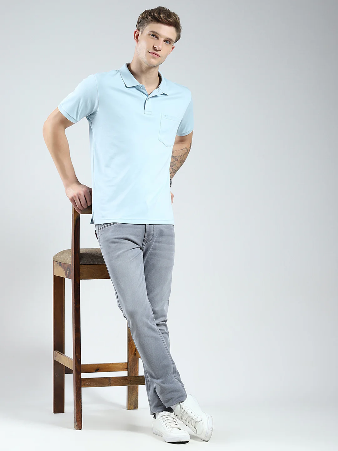 Men Blue Solid Collar Half Sleeve T-Shirt - Image 2