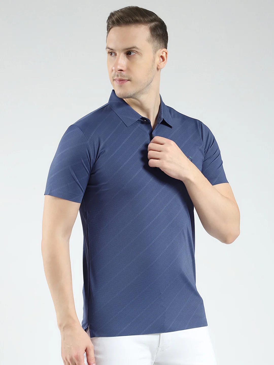 Men Blue Solid Collar Half Sleeve T-Shirt - Image 4