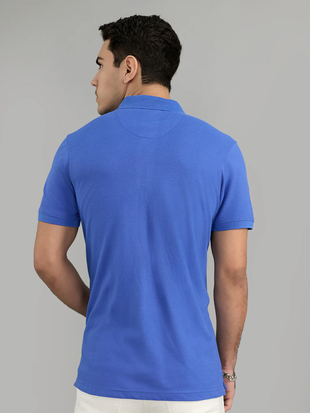 Men Blue Solid Collar Half Sleeve T-Shirt - Image 4