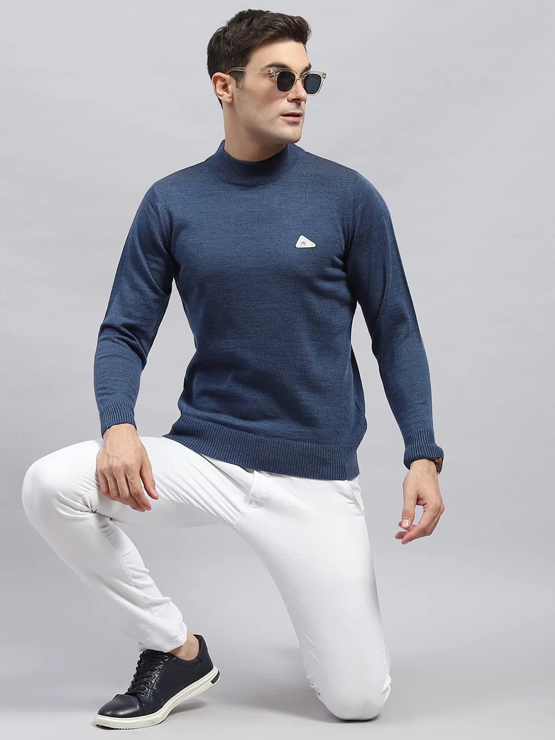Men Blue Solid High Neck Full Sleeve Pullover - Image 2