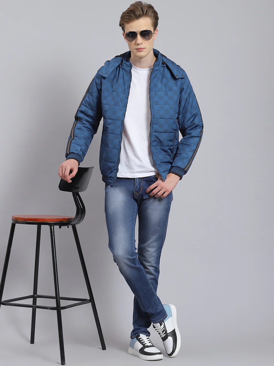 Men Blue Solid Hooded Full Sleeve Jacket - Image 2