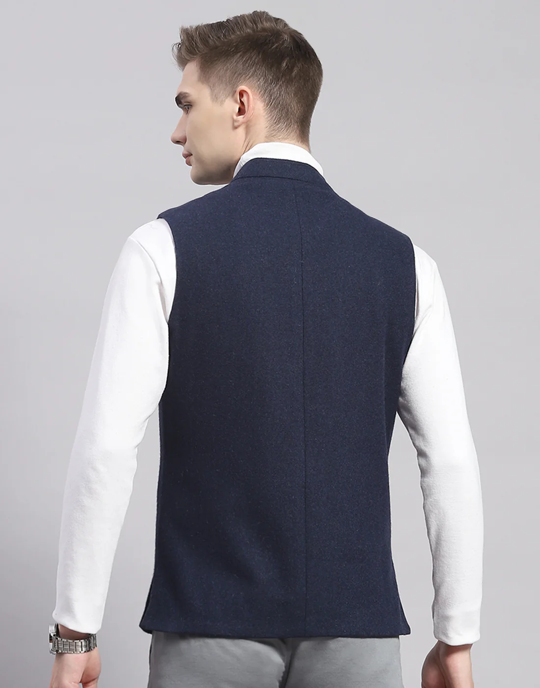 Men Blue Solid Mandarin Collar Sleeveless Nehru Jacket - Image 5