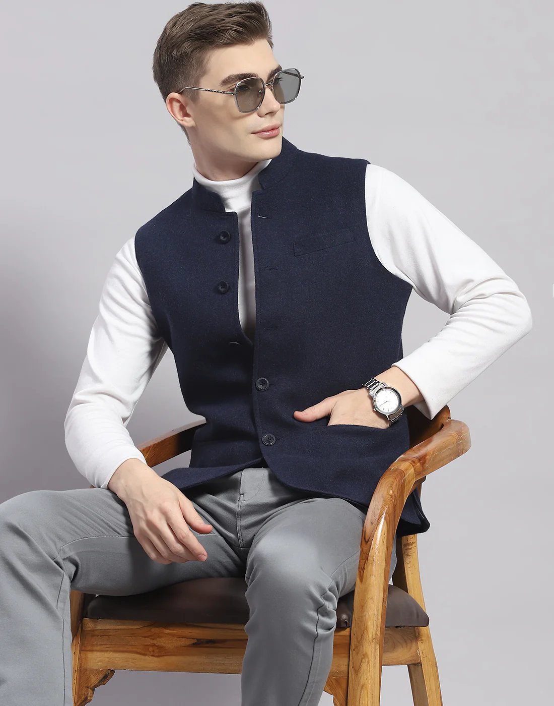 Men Blue Solid Mandarin Collar Sleeveless Nehru Jacket - Image 6