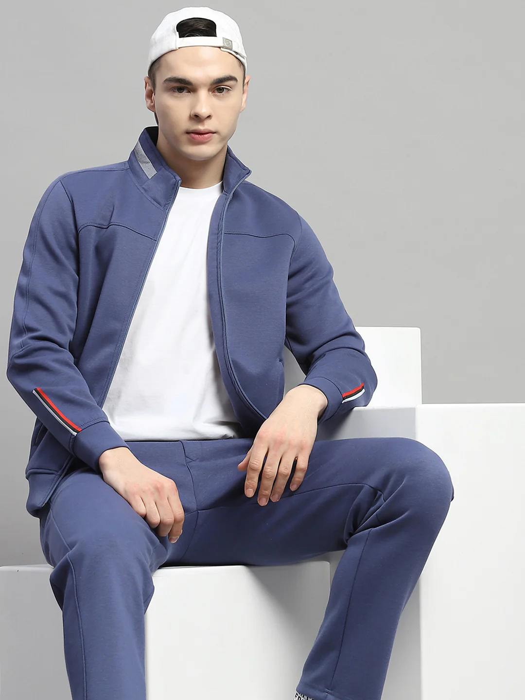 Men Blue Solid Mock Neck Full Sleeve Winter Tracksuit - Image 6