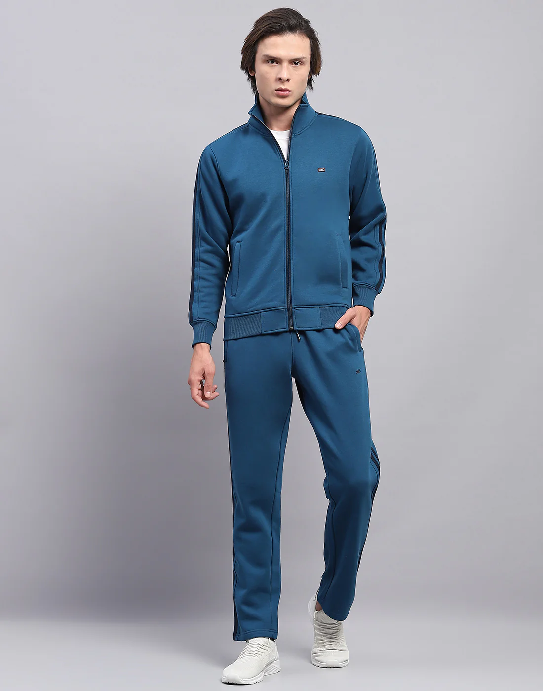 Men Blue Solid Mock Neck Full Sleeve Winter Tracksuit - Image 2