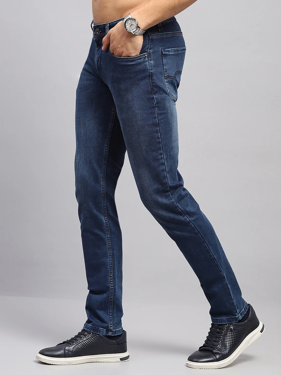 Men Blue Solid Narrow Fit Denim - Image 3