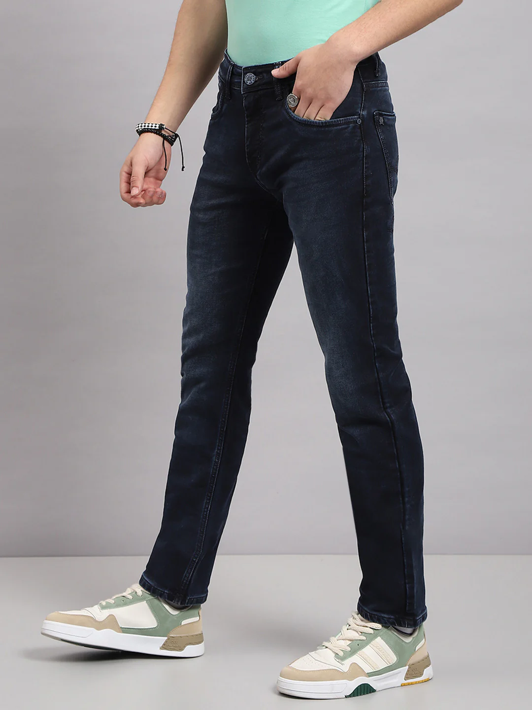 Men Blue Solid Narrow Fit Denim - Image 3