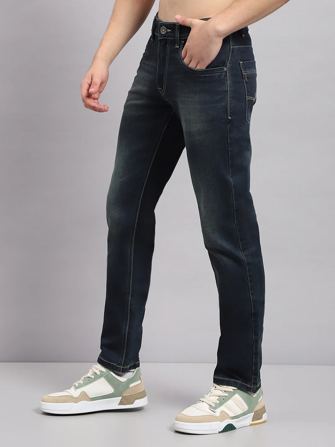 Men Blue Solid Narrow Fit Denim - Image 3