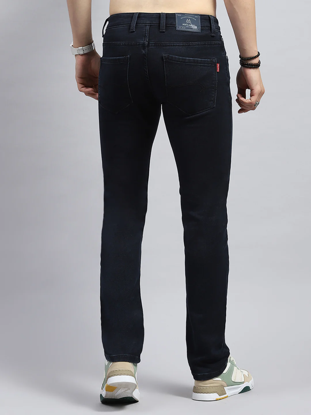 Men Blue Solid Narrow Fit Denim - Image 5
