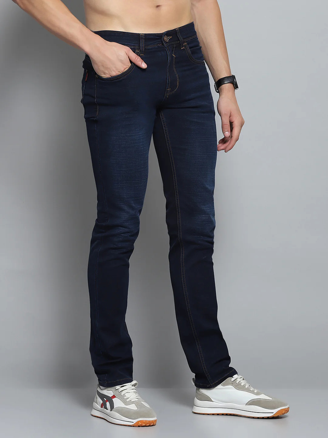 Men Blue Solid Narrow Fit Denim - Image 4