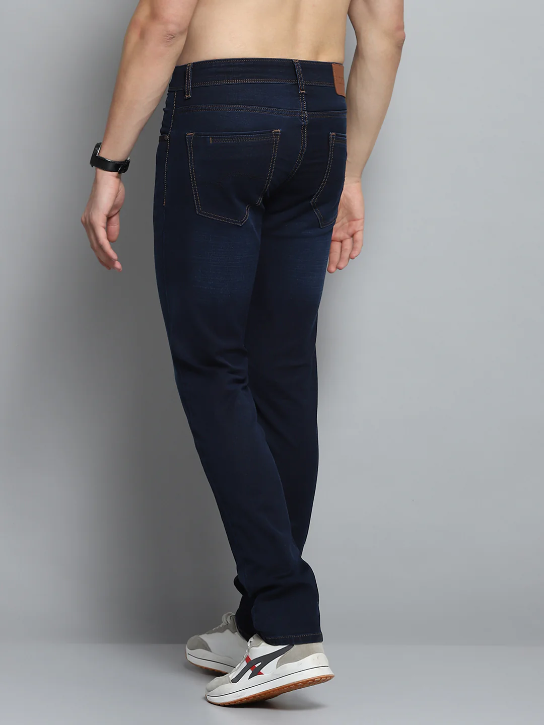 Men Blue Solid Narrow Fit Denim - Image 5