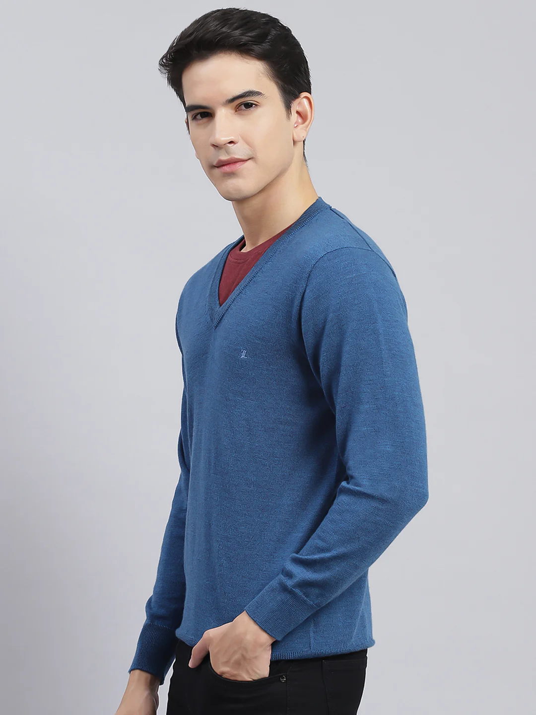 Men Blue Solid Pure wool Pullover - Image 4