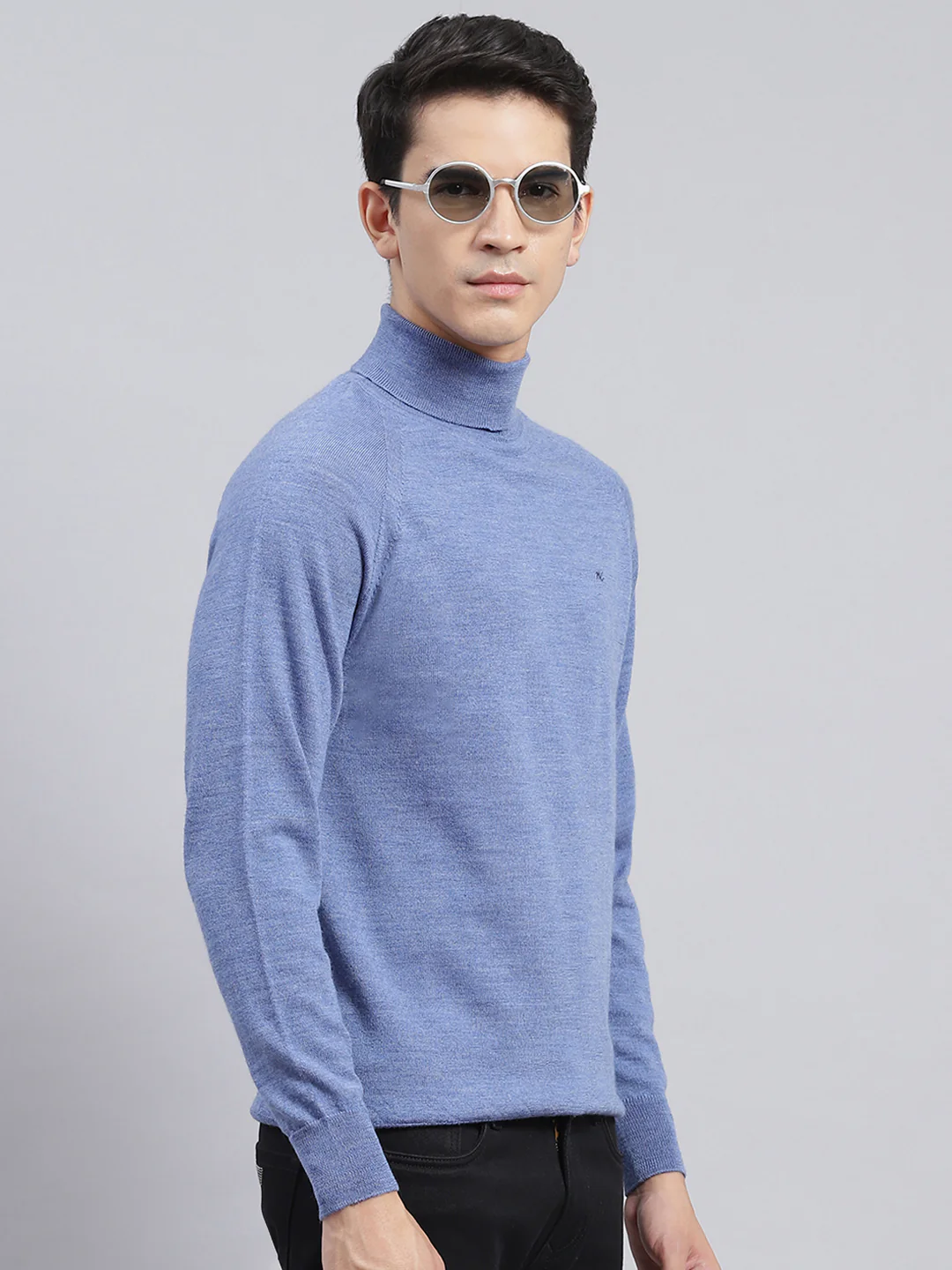 Men Blue Solid Pure Wool Pullover - Image 2