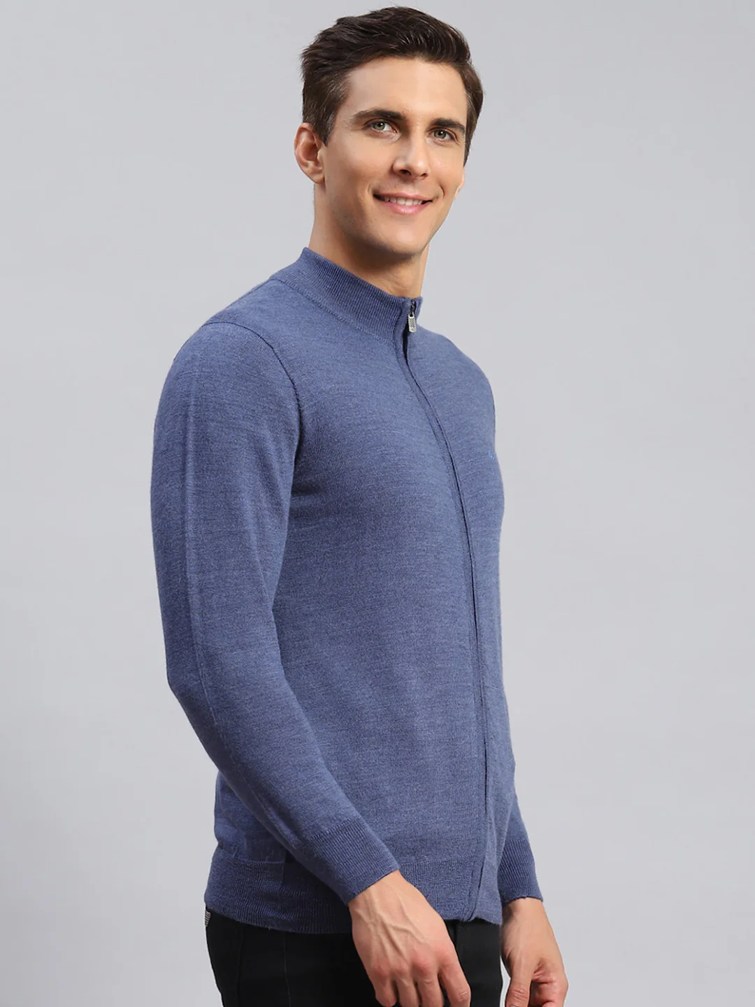 Men Blue Solid Pure wool Pullover - Image 3