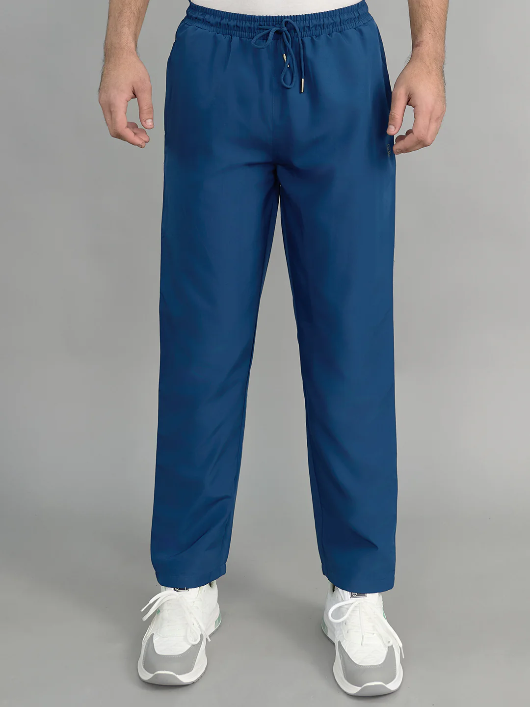 Men Blue Solid Regular Fit Lower