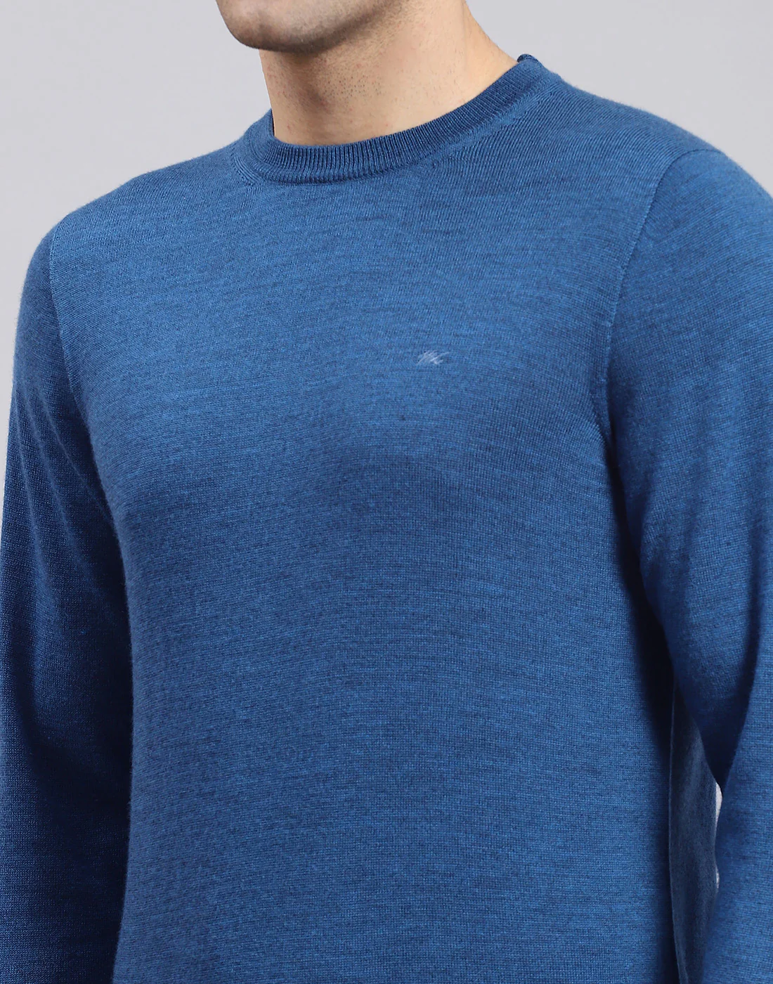 Men Blue Solid Round Neck Full Sleeve Pullover - Image 6