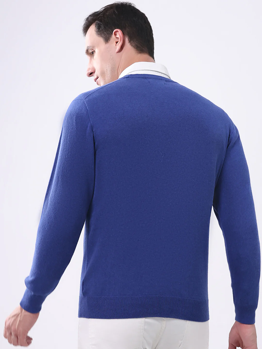 Men Blue Solid Round Neck Full Sleeve Pullover - Image 5