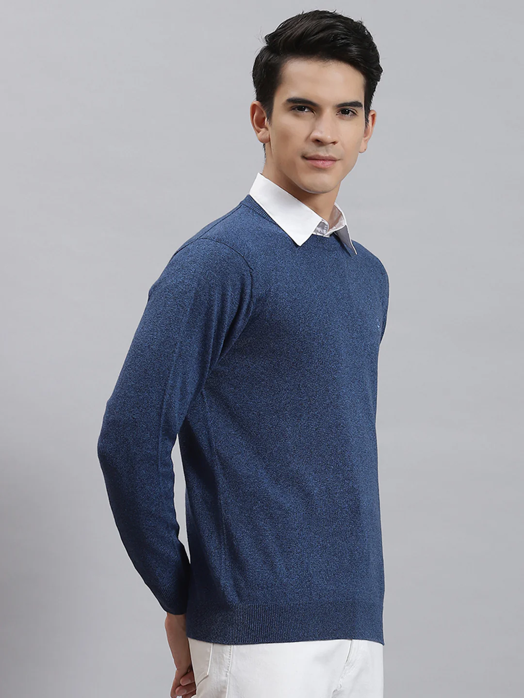Men Blue Solid Round Neck Full Sleeve Sweaters/Pullovers - Image 4