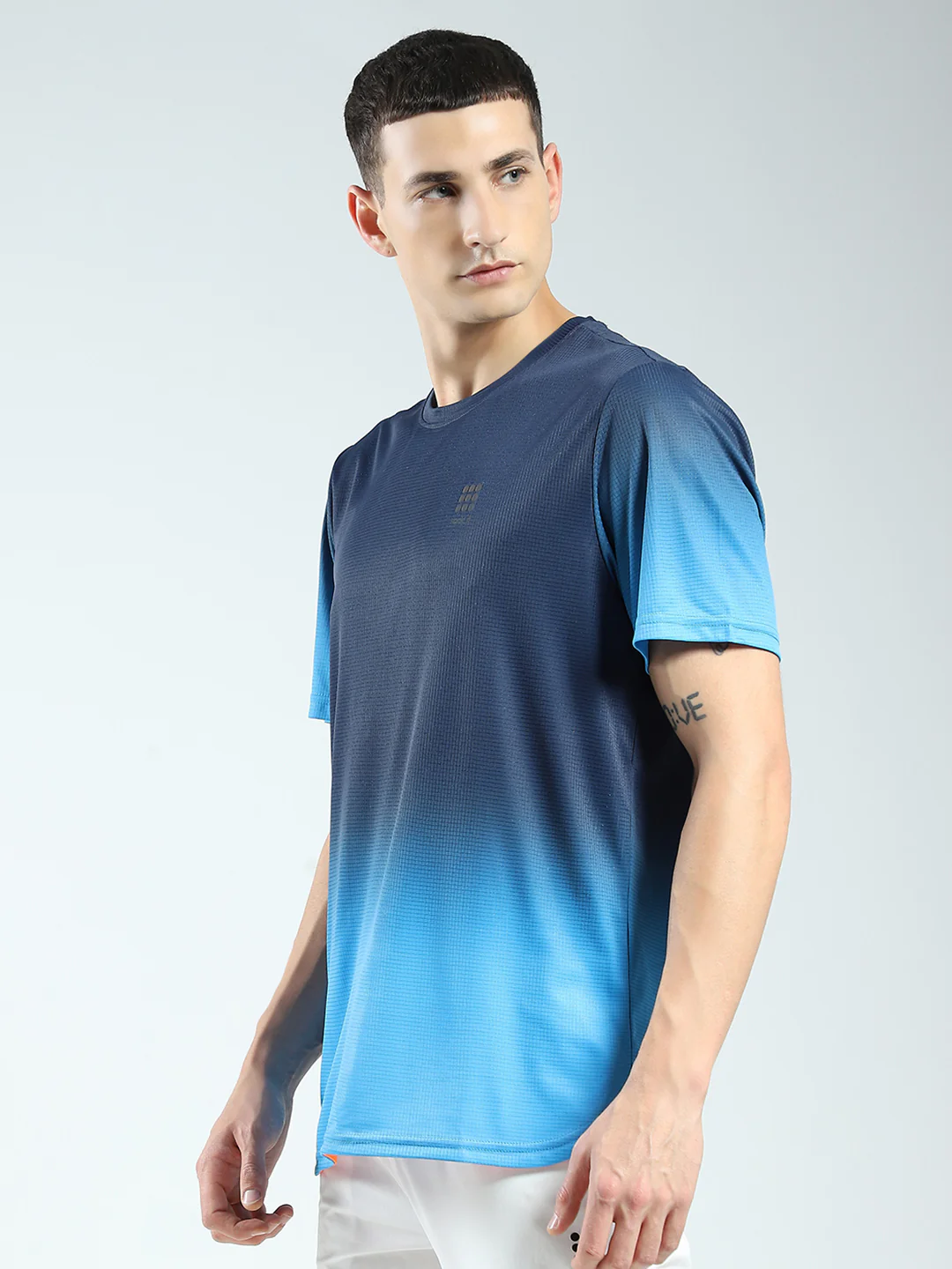 Rock.it Men Blue Solid Round Neck Half Sleeve T-Shirt - Image 3