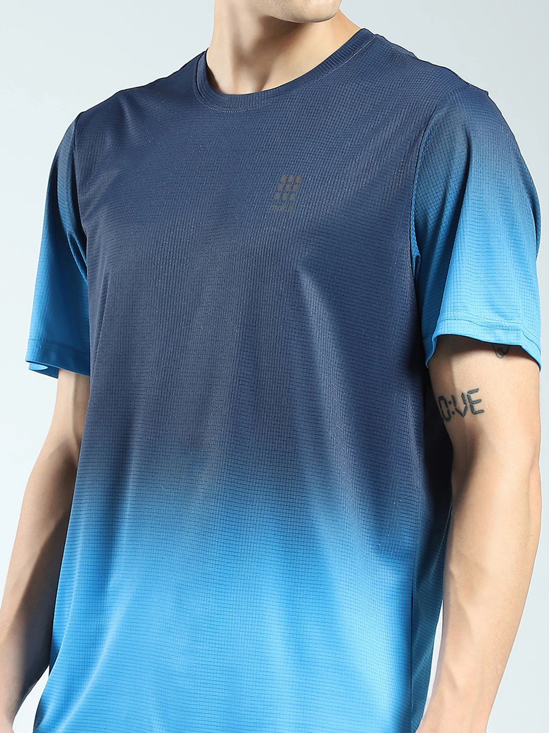 Rock.it Men Blue Solid Round Neck Half Sleeve T-Shirt - Image 6