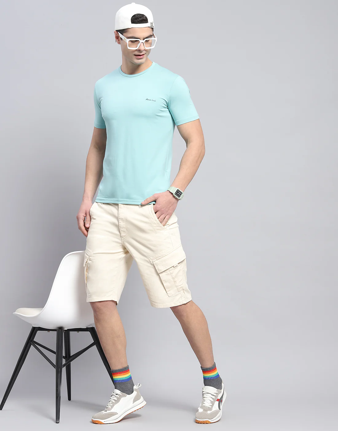 Men Blue Solid Round Neck Half Sleeve T-Shirt - Image 2