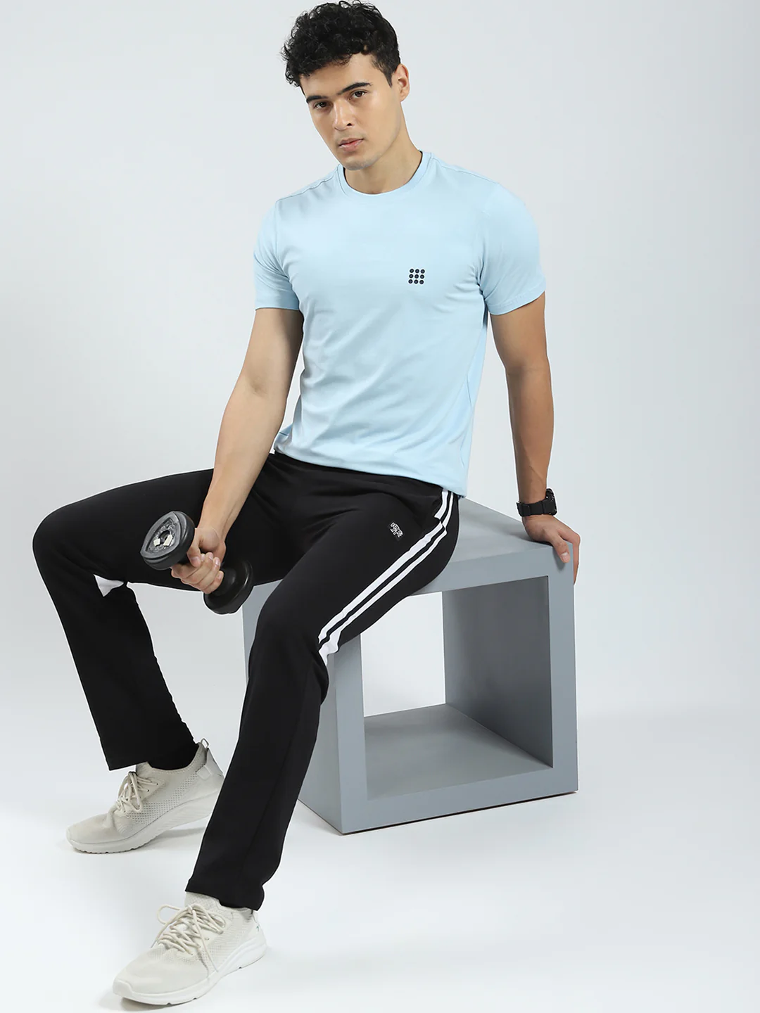Rock.it Men Blue Solid Round Neck Half Sleeve T-Shirt - Image 2