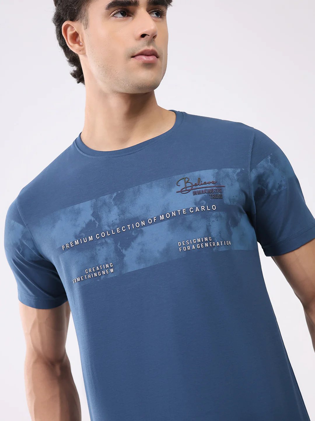 Men Blue Solid Round Neck Half Sleeve T-Shirt - Image 6