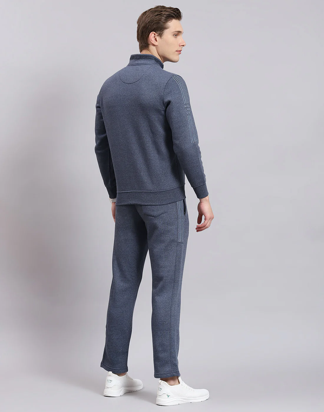 Men Blue Solid Stand Collar Full Sleeve Tracksuit - Image 6