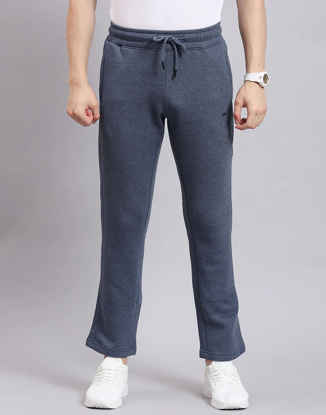 Men Blue Solid Stand Collar Full Sleeve Tracksuit - Image 7