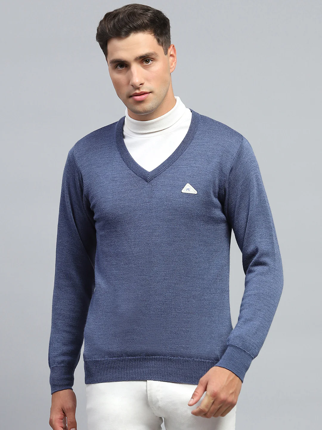 Men Blue Solid V Neck Full Sleeve Pullover - Image 2