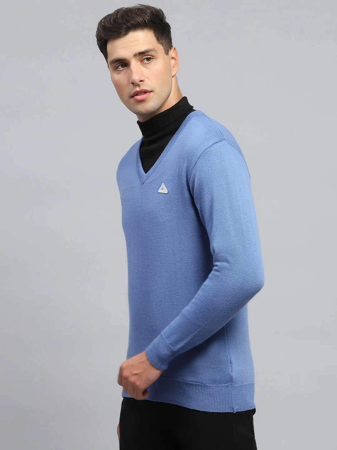 Men Blue Solid V Neck Full Sleeve Pullover - Image 3