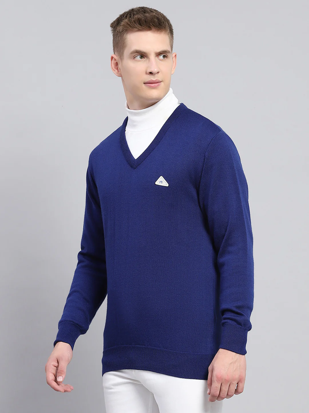 Men Blue Solid V Neck Full Sleeve Pullover - Image 3