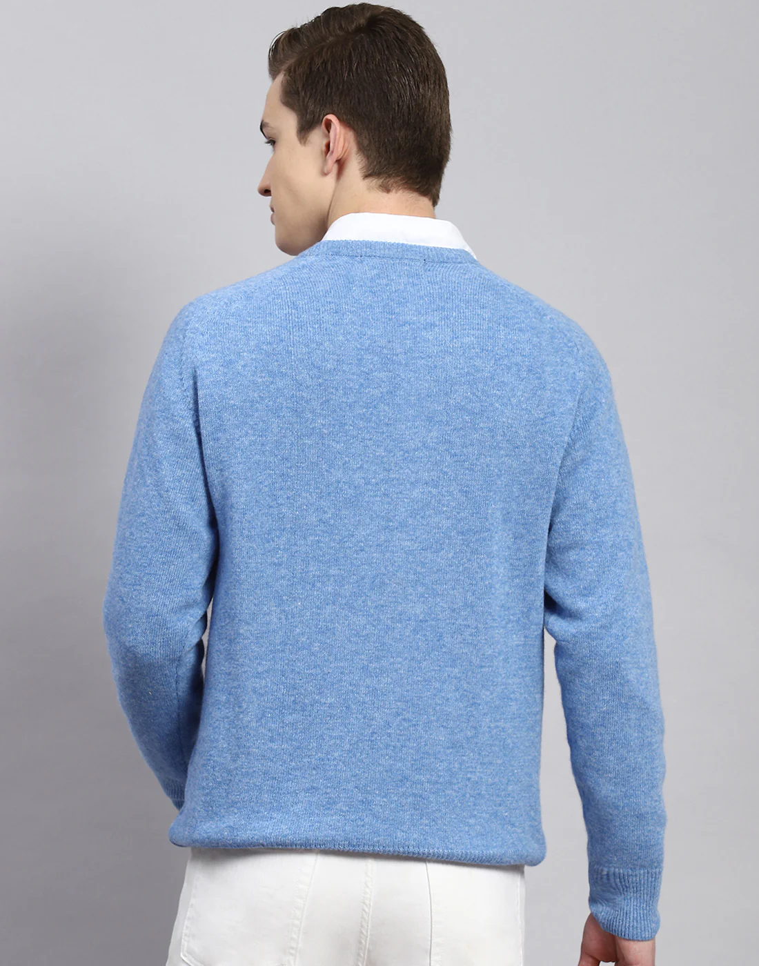 Men Blue Solid V Neck Full Sleeve Pullover - Image 5