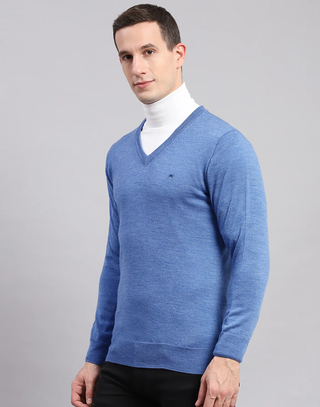 Men Blue Solid V Neck Full Sleeve Pullover - Image 2