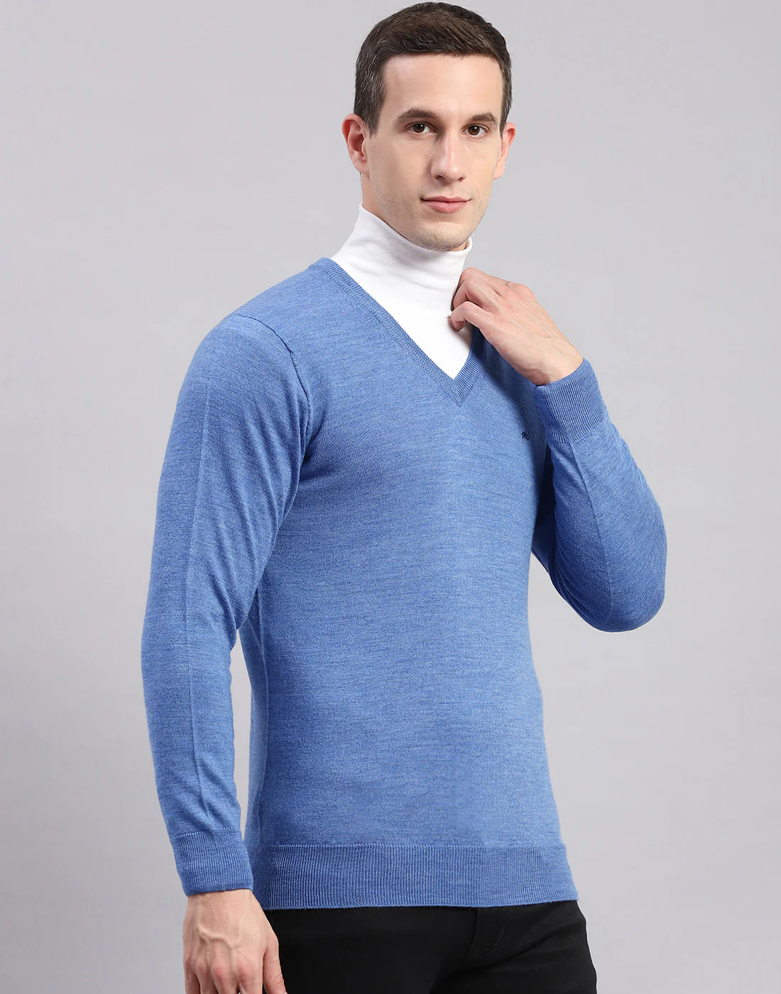 Men Blue Solid V Neck Full Sleeve Pullover - Image 3